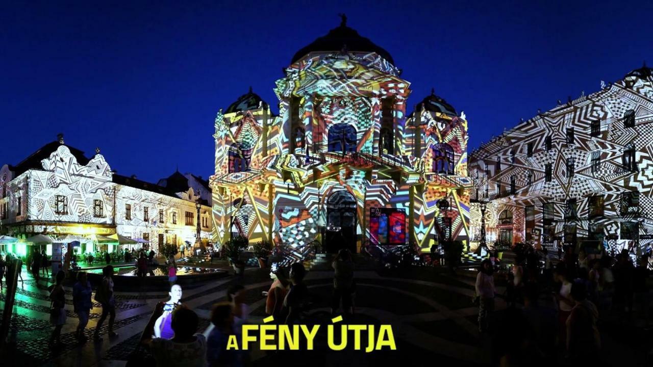 Egyetemvaros - A. Apartman Pécs Exterior foto